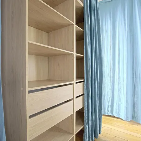 Luxury In The So Chic 16th District Apartment *