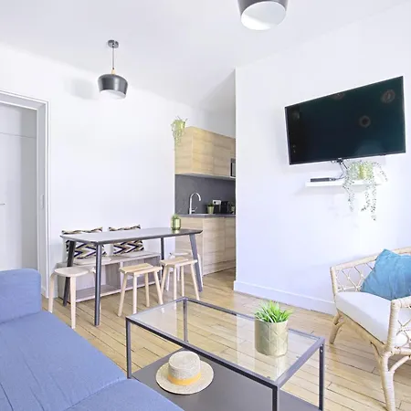 Luxury In The So Chic 16th District * Paris